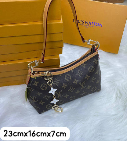 LV
with box
🎁🎁🎁

90 dhs✅

Zain72
♥️♥️♥️