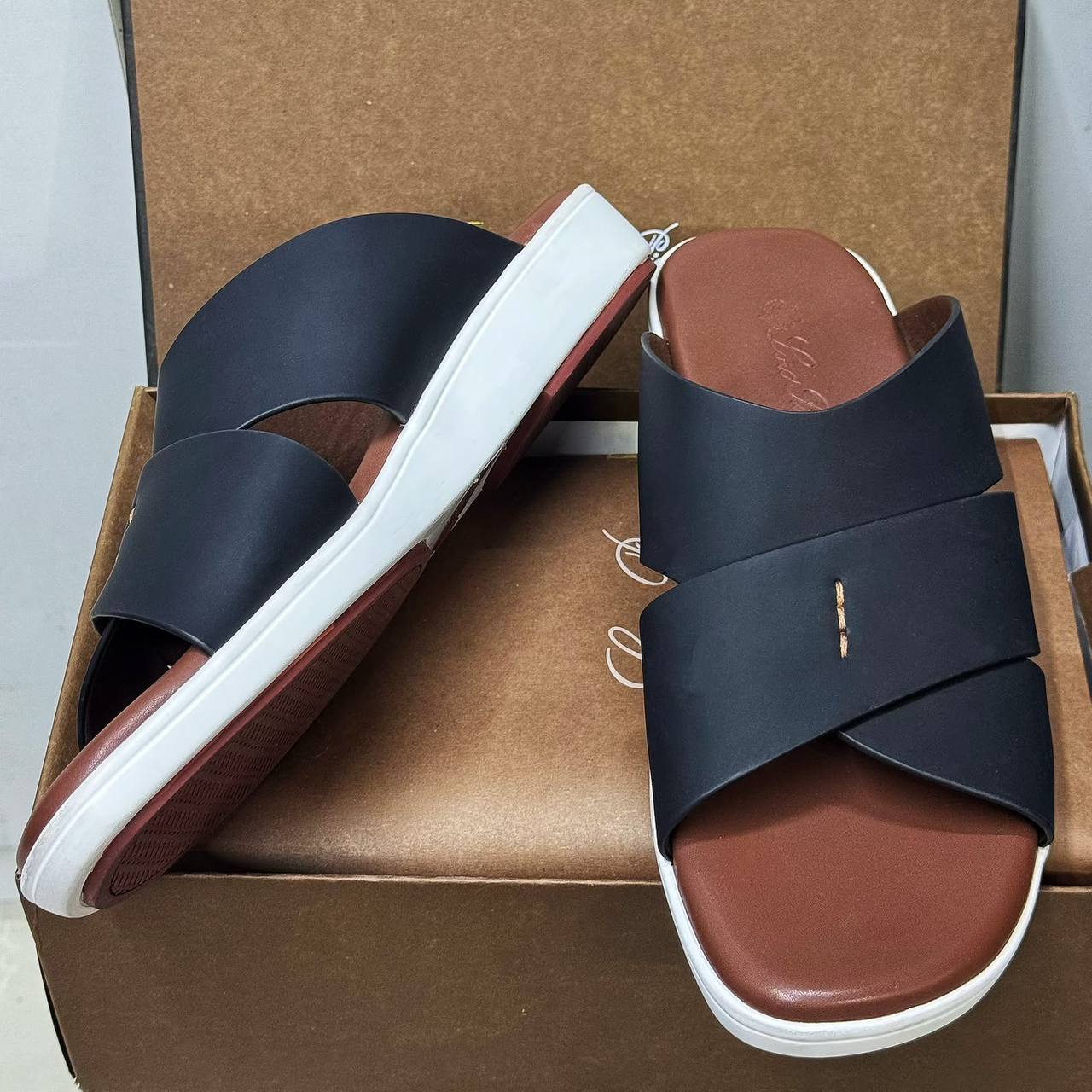Loro Piana
Size:40 to 46
130 dhs🇦🇪🇦🇪

Zain241
♥️♥️♥️