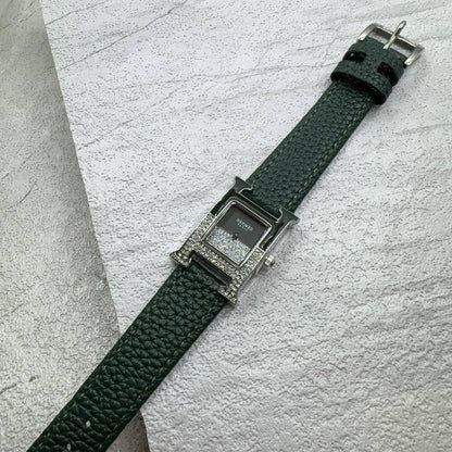 Hermes New Watch 
55 dhs🪙🌨️

Zain45
♥️♥️♥️