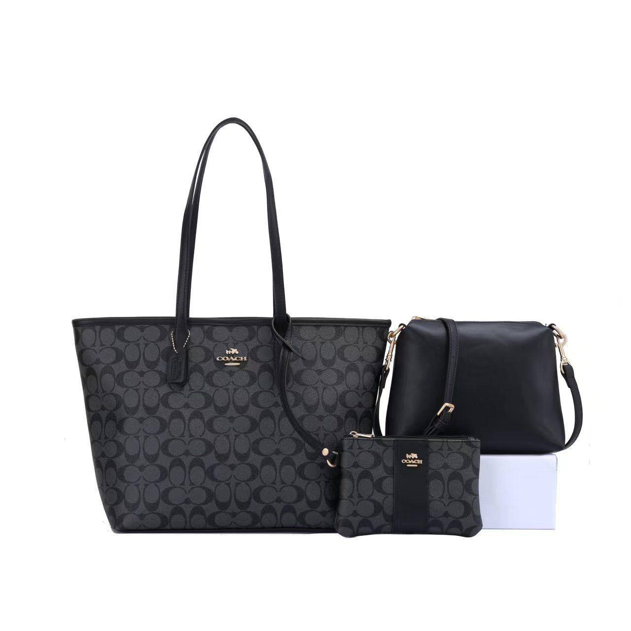 COACH 
3 in 1 
GOOD QUALITY 
120 dhs✅
SIZE: 31cm

Zain295
♥️♥️♥️