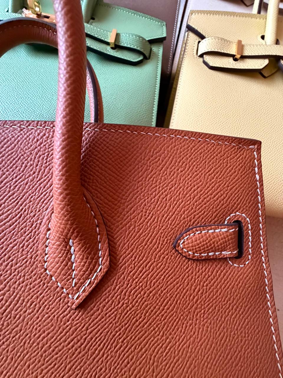 Hermes birkin 25cm💕super master quality😍with box❤️
600 dhs🇦🇪🇦🇪

Zain52
♥️♥️♥️