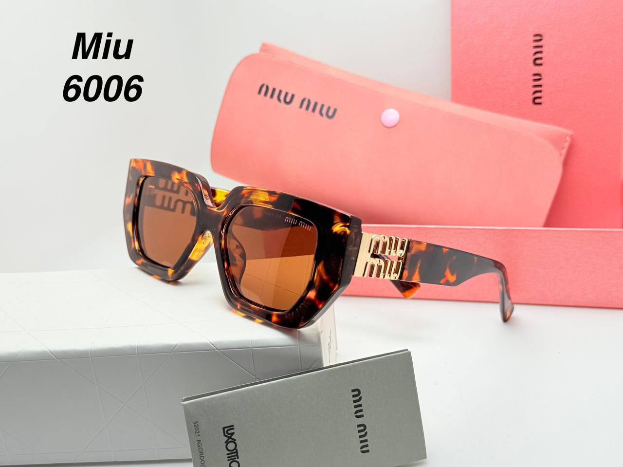 Miu Miu
70 dhs🌺

Zain126
♥️♥️♥️