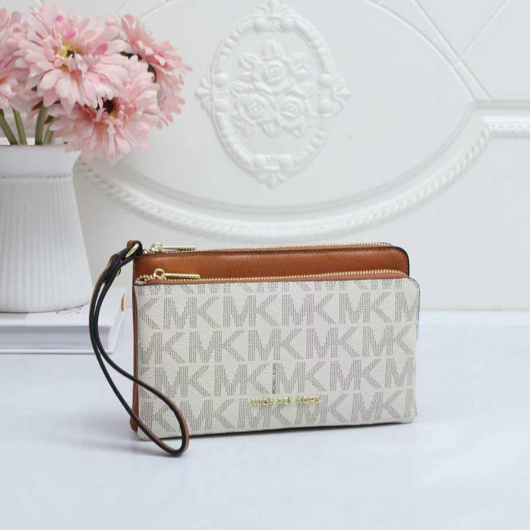 Long Wallets
55 dhs🇦🇪🇦🇪

Zain26
♥️♥️♥️