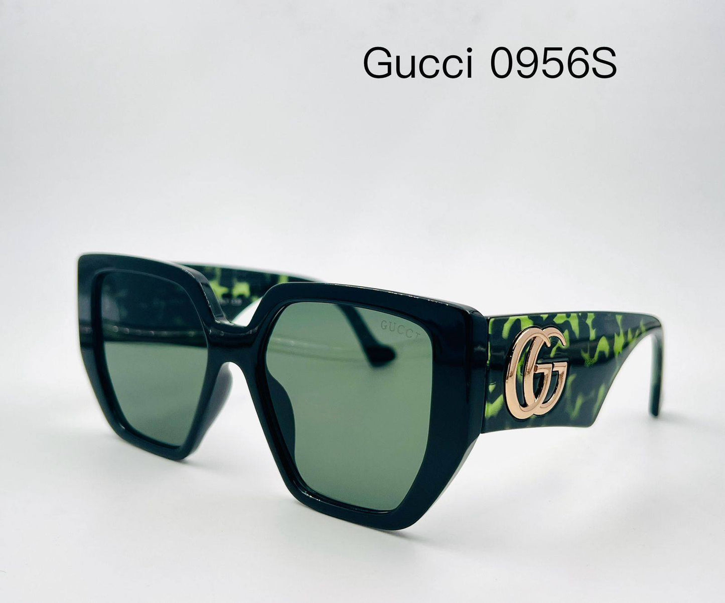 Gucci
Sunglasses 🕶️ 
Good quality 💯 
Master box 🗃️ 
50 dhs❣️

Zain273
♥️♥️♥️
