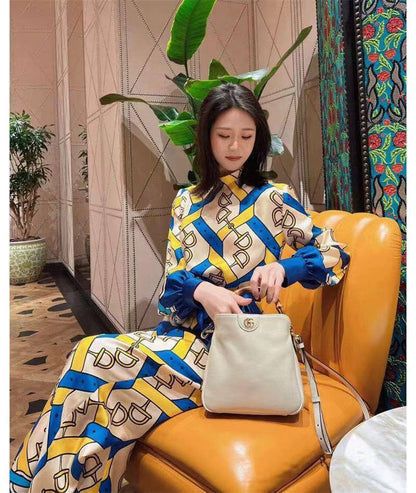 *New collections      
210 dhs🇦🇪🇦🇪
*good  quality  
*Sizes:S M L * 
*AVAILABLE NOW*🥰🛍️🛍️

Zain231
♥️♥️♥️