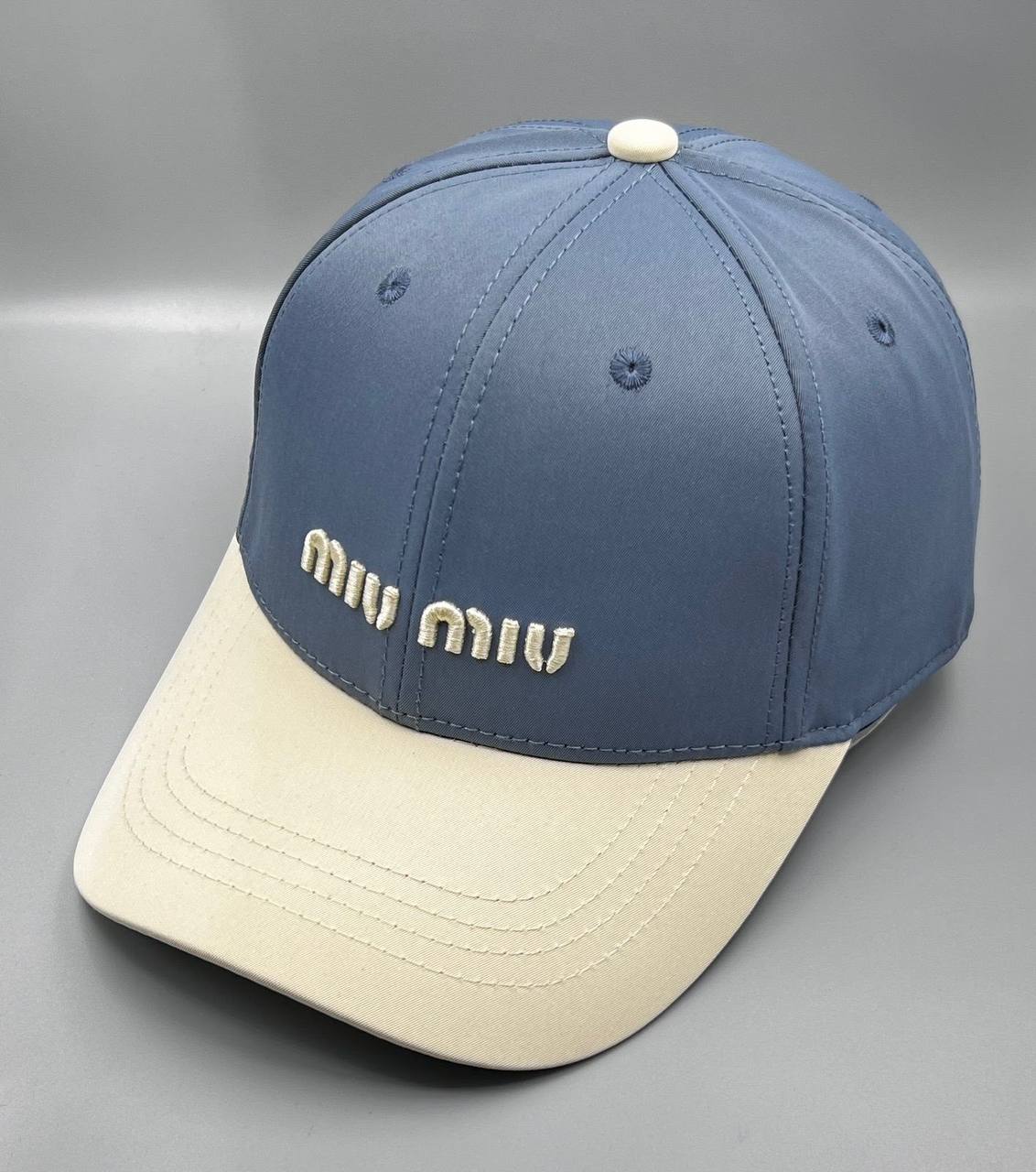 Caps
35 dhs💓

Zain182
♥️♥️♥️