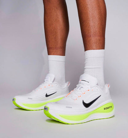 Nike Vomero Plus White Barely Volt Black ，

Size 36-45 ，
240 dhs🇦🇪🇦🇪🇦🇪

Zain18
♥️♥️♥️