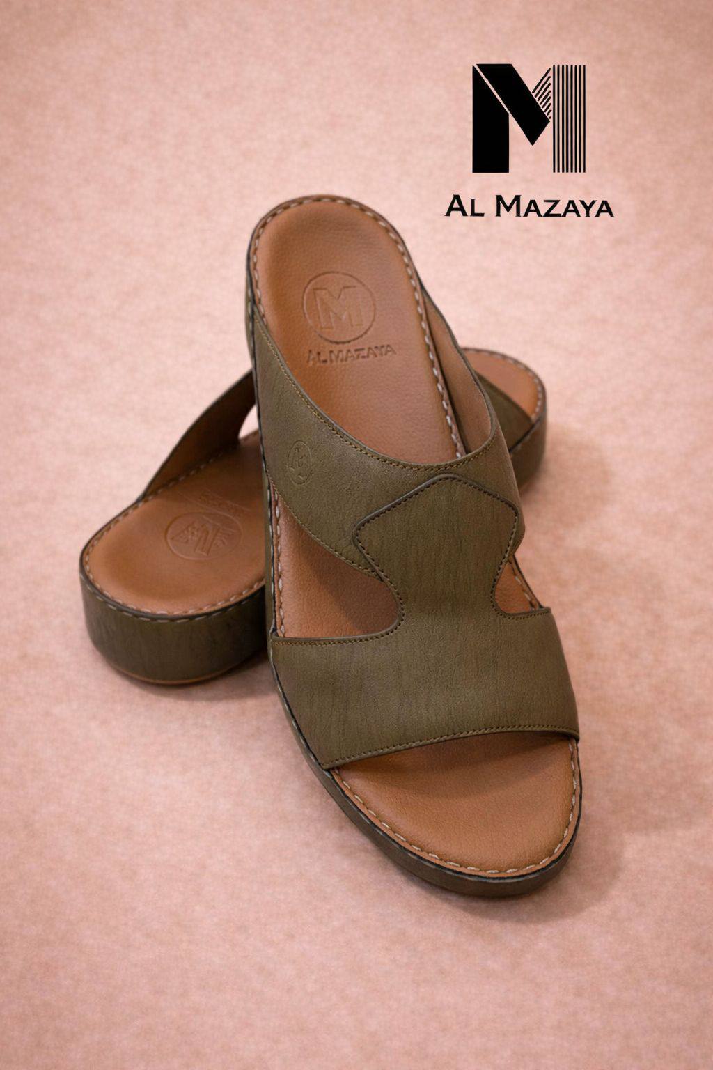 slippers for men good quality  
size available (40to46) 6to12) 

230 dhs🌺

Zain59
♥️♥️♥️