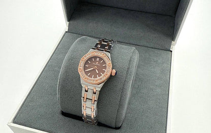 Mini size ladies watch 
55 dhs🪙🌨️

Zain45
♥️♥️♥️