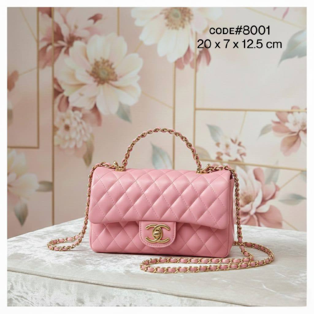 CHANEL ᴛᴏᴘ ʜᴀɴᴅʟᴇ 
ᴄᴀʟғsᴋɪɴ ʟᴇᴀᴛʜᴇʀ ᴍᴀᴛᴇʀɪᴀʟ
ᴡɪᴛʜ ᴄʜᴀɪɴ ʙᴇʟᴛ sᴛʀᴀᴘ
sɪᴢᴇ : 20 cm
ᴡɪᴛʜ BOX
🎁🎁🎁

70 dhs❣️

Zain31
♥️♥️♥️