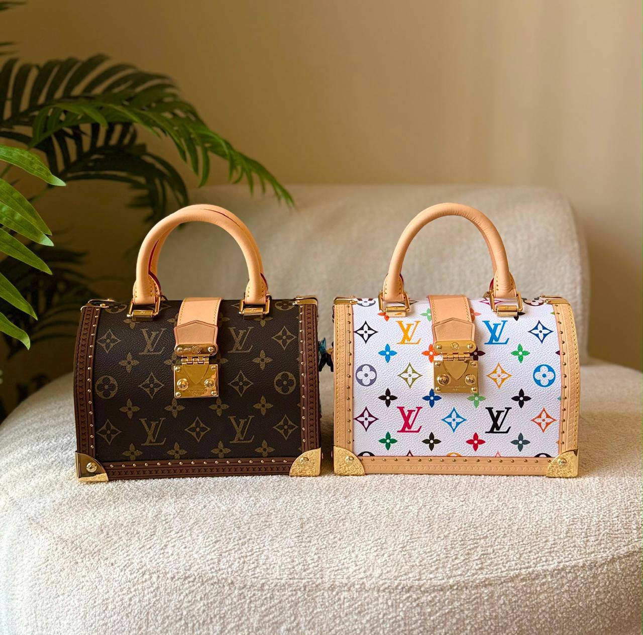 LV - Chanel 
Super Master Stock
    
             🍂 💛 🩷🍂
For Price 👇 WhatsApp✅
0568585901 
0507557372
0552275751 Owner Zain 👌

Zain246
♥️♥️♥️