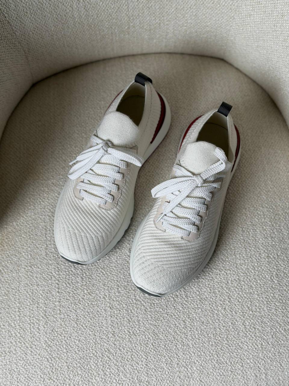BRUNELLO CUCINELLI
*VIP QUALITY*
*SIZE: 40 TO 46*
500 dhs🇦🇪

Zain185
♥️♥️♥️