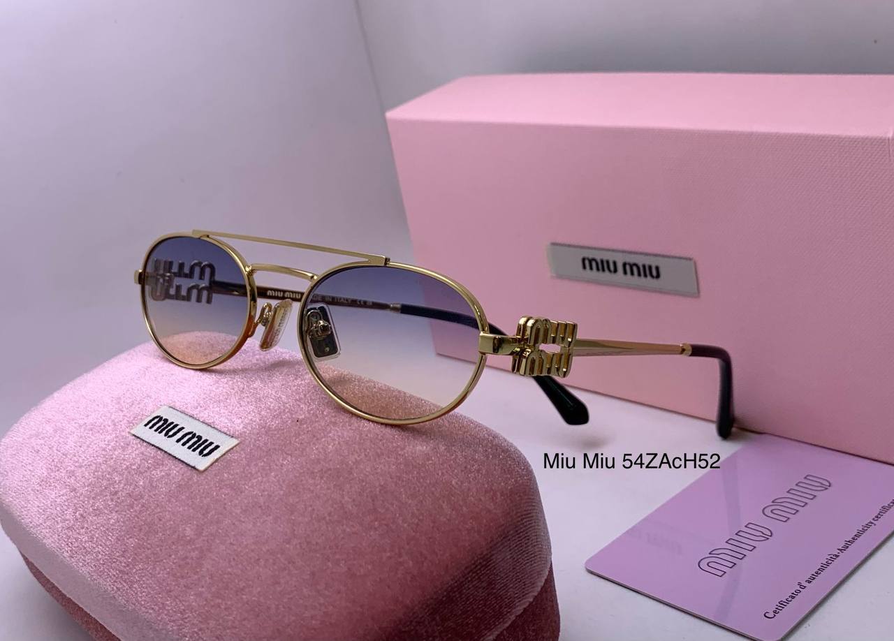 Miu Miu
Ladies 
master quality 
190 dhs✅

Zain126
♥️♥️♥️