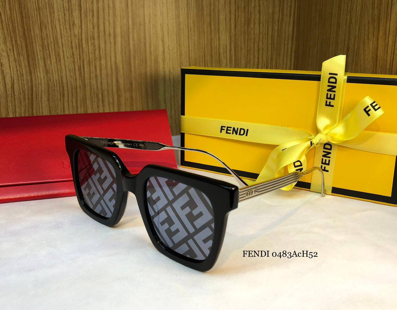 Fendi
master quality 
180 dhs💓

Zain126