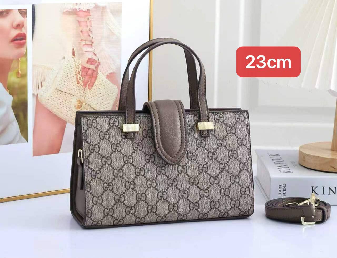 MIX BRANDS 

23CM STOCK ✨👆🏾


WITH BOX 


100dhs🇦🇪🇦🇪

Zain168
♥️♥️♥️