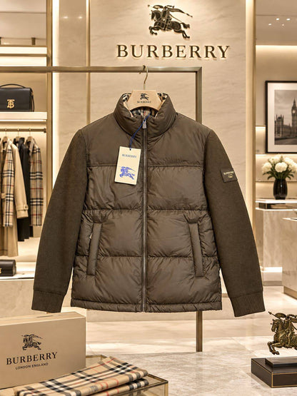 BURBERRY

Super Master quality

Sizes: M L XL 2XL 3XL

990 dhs🇦🇪🇦🇪
Zain330
♥️♥️♥️