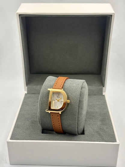 Dior Ladies
55 dhs✅

Zain08
♥️♥️♥️