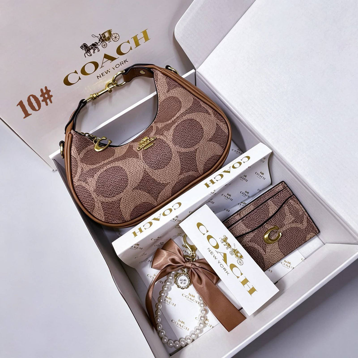 Coach set 3 in1
With box

120 dhs

Zain250
♥️♥️♥️