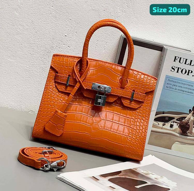 Hermes
Good quality 
with box
🎁🎁🎁

95 dhs🪙🌨️

Zain158
♥️♥️♥️