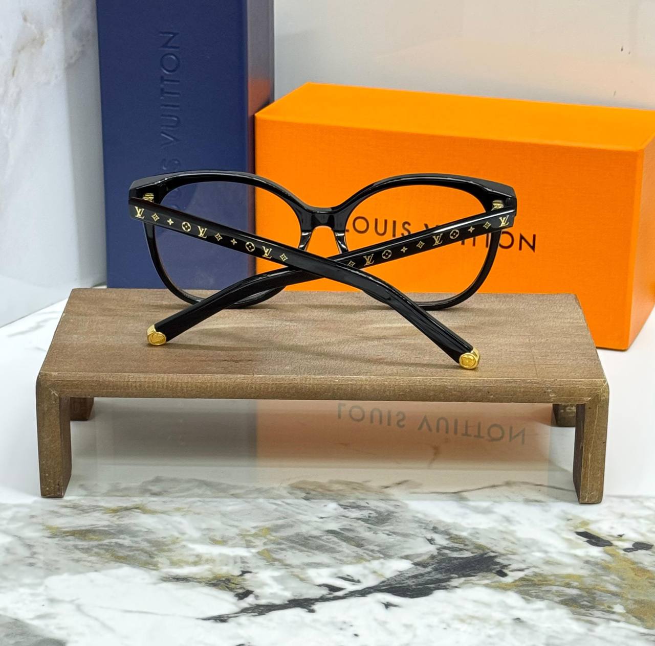 🕶️ LOUIS VUITTON 🕶️
Z1842W
OPTICAL GLASS 
Super Master Quality✅
🆕New available🆕
For Price 👇 WhatsApp✅
0568585901 
0507557372
0552275751 Owner Zain 👌

Zain166
♥️♥️♥️