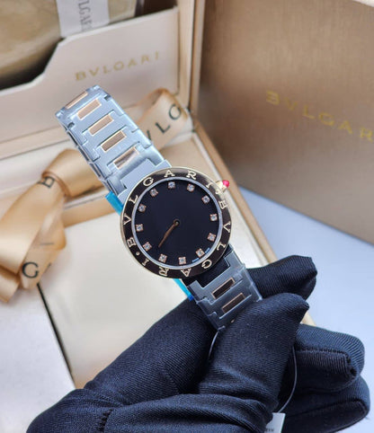 Bvlgari 
watch for ladies good quality 
260 dhs🪙🖤

Zain59
♥️♥️♥️