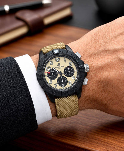 breitling 
watch for men 
good quality 
380 dhs🇦🇪🇦🇪

Zain59
♥️♥️♥️
