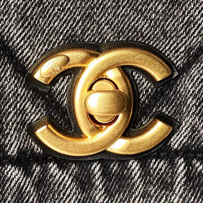 CHANEL 
COPY ONE
180 dhs✅

Zain39
♥️♥️♥️