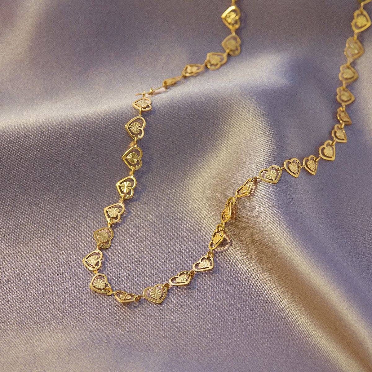 New arrival stainless steel Chain Necklace 
30 dhs❣️

Zain243
♥️♥️♥️