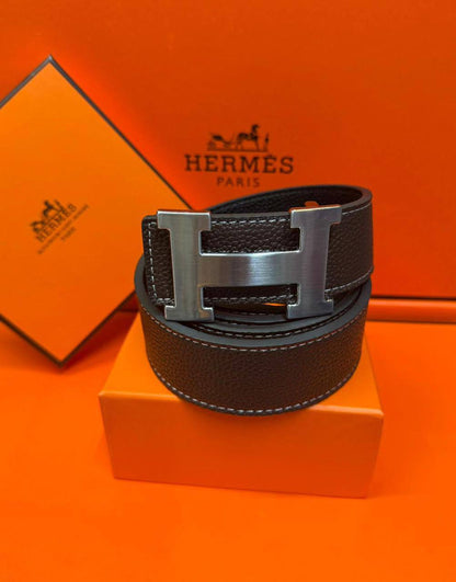 Belts

With box 
🎁🎁🎁

40 dhs❣️

Zain93
♥️♥️♥️