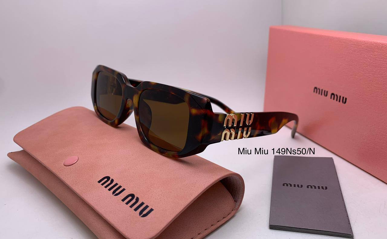 Miu Miu
70 dhs🪙🌨️

Zain126
♥️♥️♥️