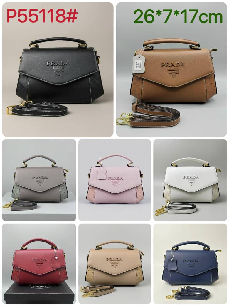 Prada

110 dhs🇦🇪🇦🇪
With Box

Zain50
♥️♥️♥️