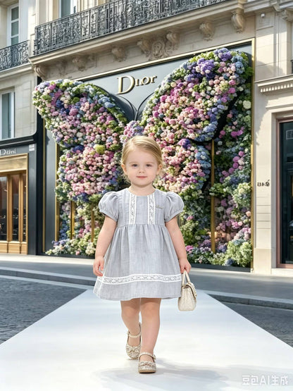 Dior
Ch
Fendi

2-5y 
90 dhs

6-12y 
100 dha

Zain151
♥️♥️♥️
