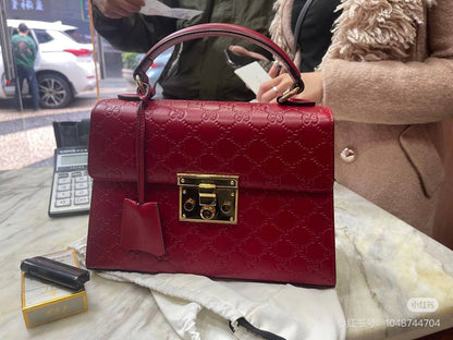 Gucci 
Master
offer 230 dhs✅
#25cm🥰🥰

Zain228
♥️♥️♥️