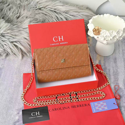 LV

withbox 
🎁🎁🎁

19 CM
90 dhs🗽

Zain143
♥️♥️♥️