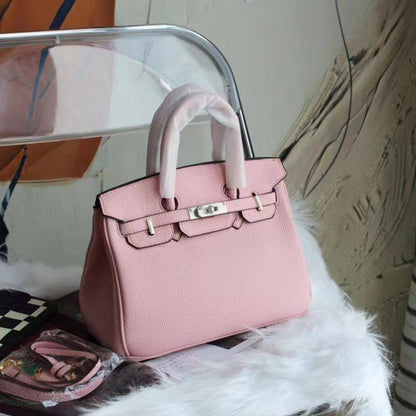HERMES

best quality 
without box

120 dhs🇦🇪🇦🇪🇦🇪

size30CM

Zain290
♥️♥️♥️