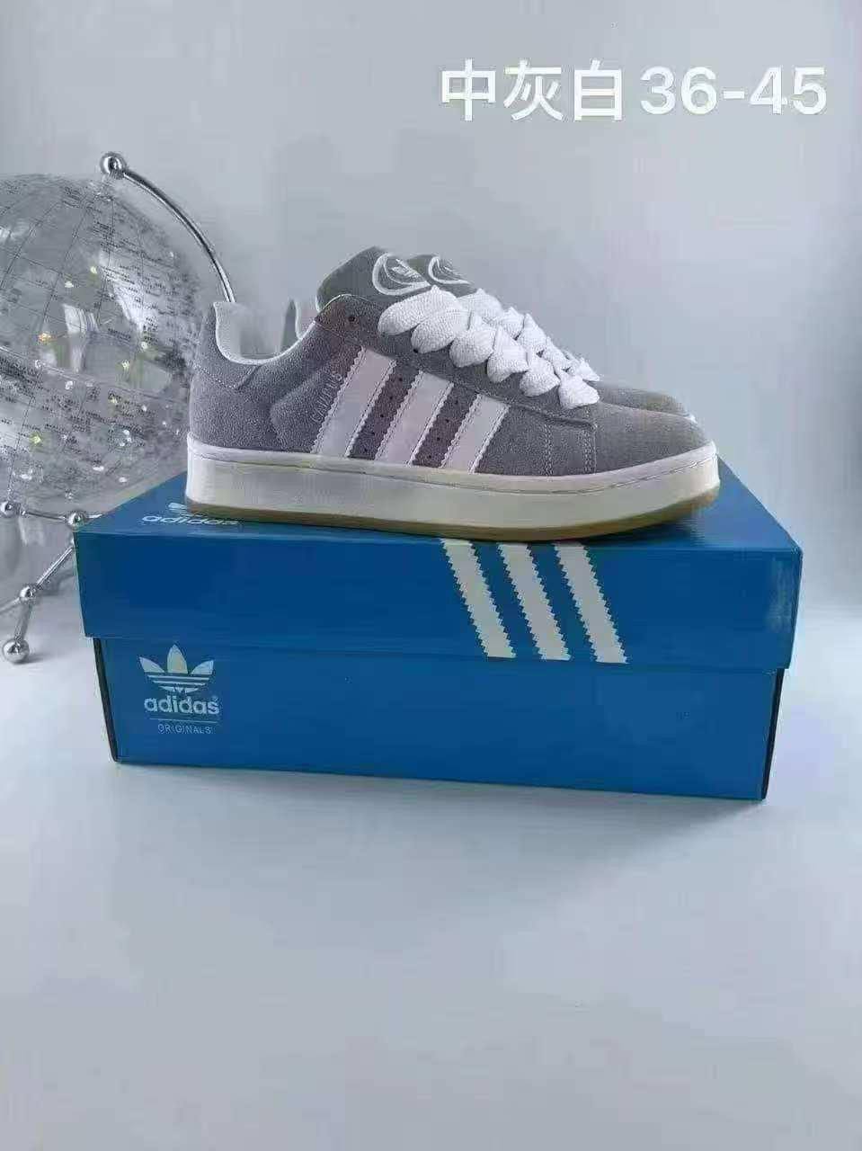 Adidas
36 - 44
80 dhs🪙🌨️

Zain17
♥️♥️♥️