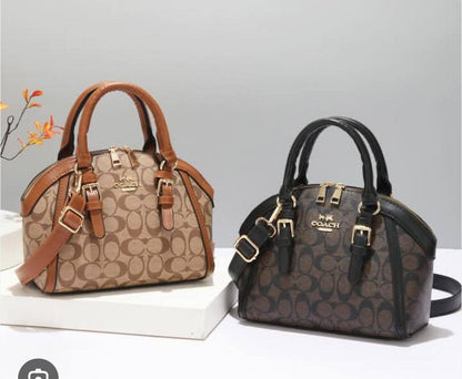 AVAILABLE
 COACH 

GOOD QUALITY 🎁 
WITHOUT BOX 🎁 
115 dhs🇦🇪🇦🇪

Zain169
♥️♥️♥️