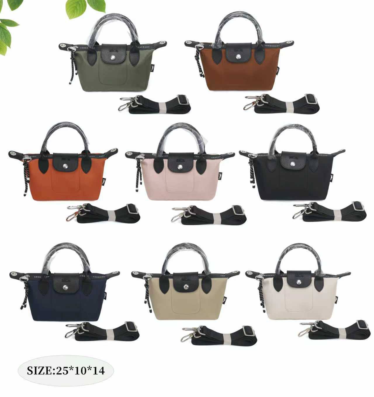 LONG CHAMP 
GOOD QUALITY 
45 dhs🌺

Zain40
♥️♥️♥️