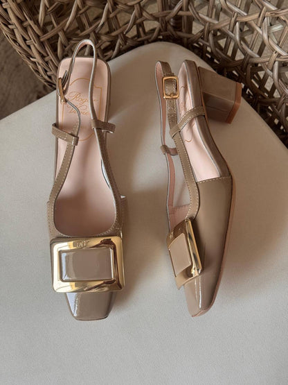 Roger Vivier
✨ New Collection
👠 36–41
💎 Premium Quality
🔥 Super Master
450 dhs💓

Zain198
♥️♥️♥️