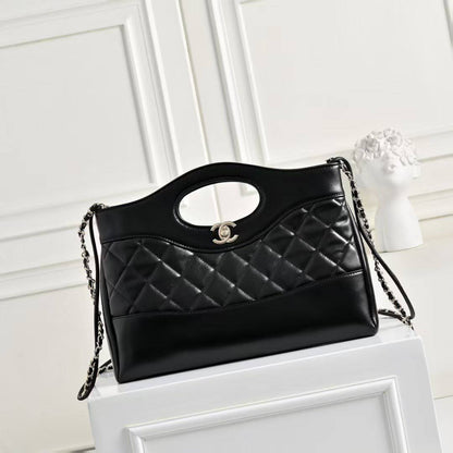 Chanel 

new arrival 

260 dhs🇦🇪🇦🇪

32c m❤️❤️🙋‍♂️
Zain228
♥️♥️♥️