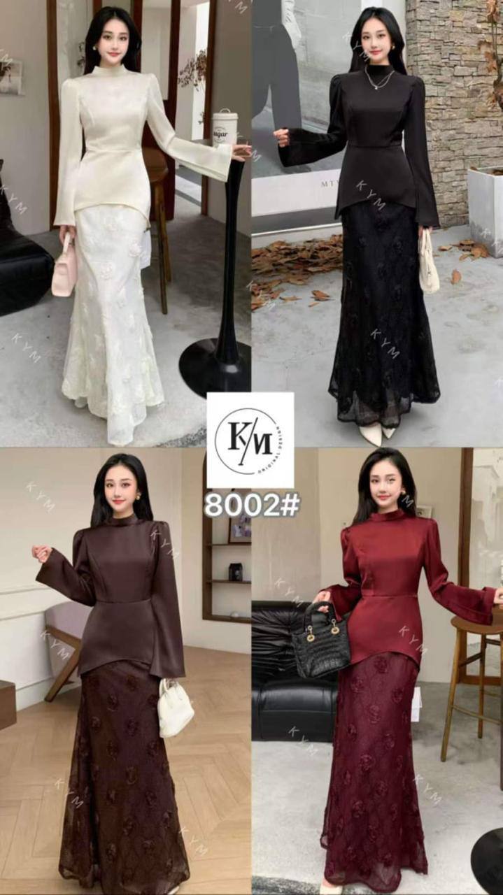 Silk  and lace dress set 
Free size 
100 dhs🇦🇪🇦🇪

Zain17
♥️♥️♥️