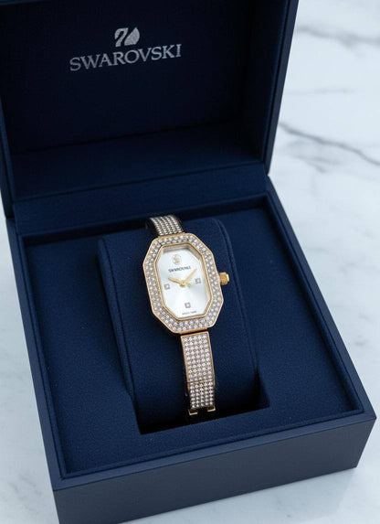 SWAROVSKI 🆕 LADIES 
GOOD QUALITY 💯
60 dhs🪙🖤

Zain133
♥️♥️♥️