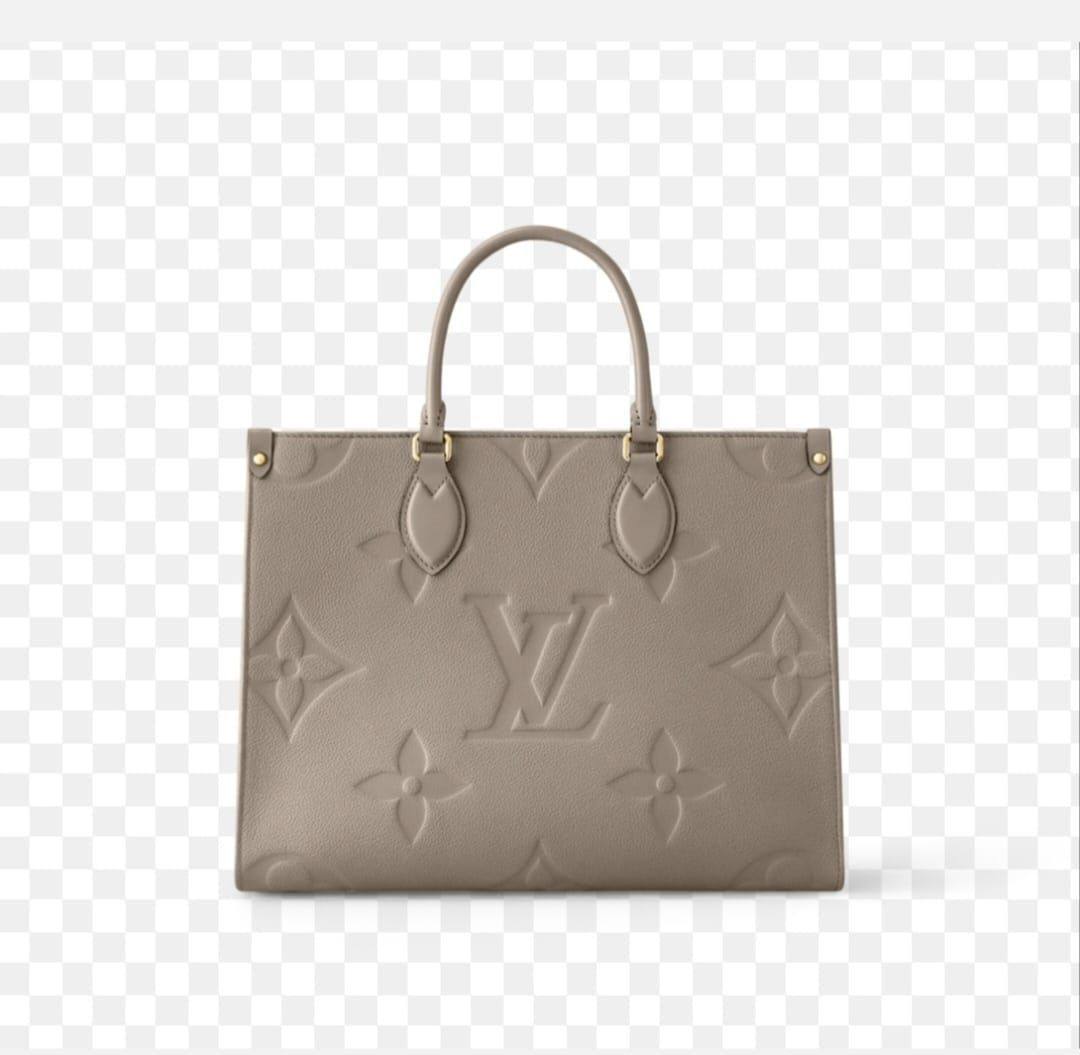 LV - Prada
110 dhs🌺

Zain143
♥️♥️♥️