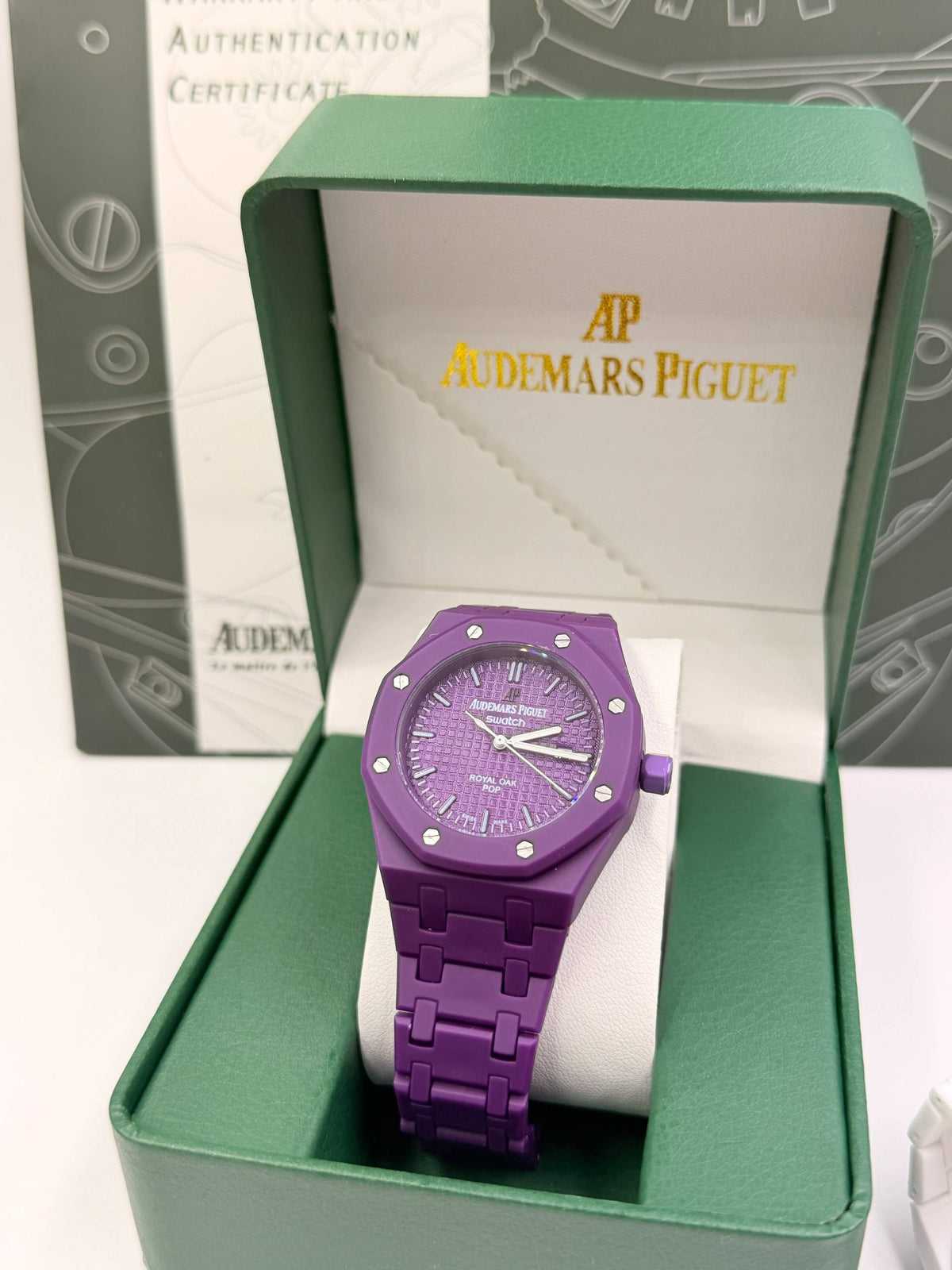 Ap  SWATCH  
60 dhs🇦🇪🇦🇪

with box 
battery

Zain85 
♥️♥️♥️