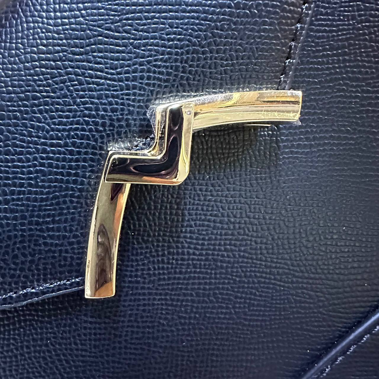 MOYNAT 
GOOD QUALITY WITH BOX 
110 DHS🇦🇪🇦🇪

Zain295
♥️♥️♥️
