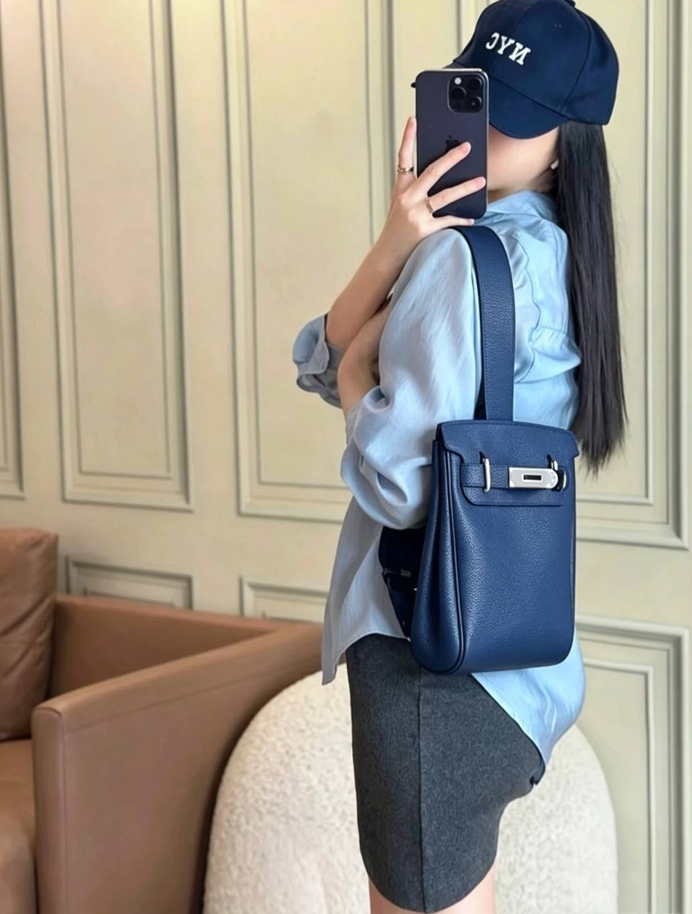 HERMES 

NEW DESIGN 

GOOD QUALITY 

WITH BOX 

110 DHS🇦🇪🇦🇪🇦🇪
Zain295
♥️♥️♥️