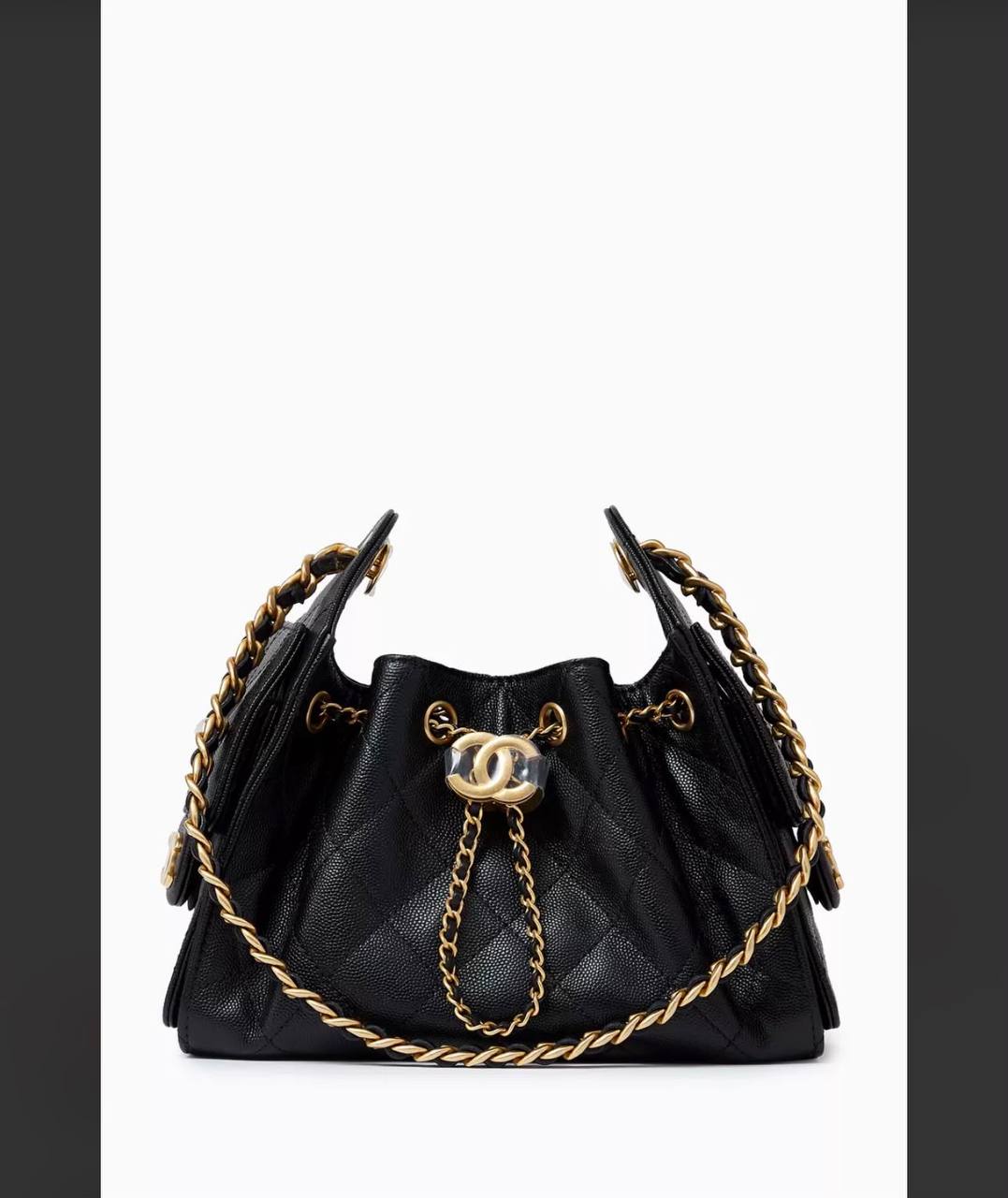 Chanel
110 dhs💓
Size：26CM
Good-quality 

Zain35
Zain26
♥️♥️♥️