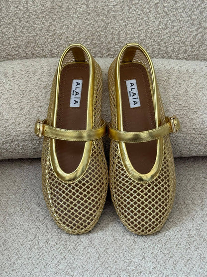 Alaia

𝐀𝐯𝐚𝐢𝐥𝐚𝐛𝐥𝐞 𝐍𝐨𝐰

𝐒𝐢𝐳𝐞𝐬: 𝟑𝟔 — 𝟒𝟏
430 dhs🇦🇪🇦🇪

Zain298
♥️♥️♥️