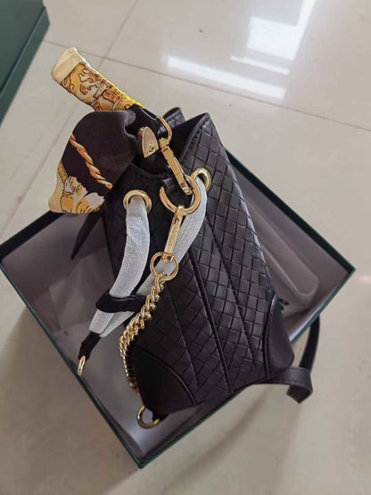Bottega

withbox 
🎁🎁🎁

105 dhs🪙🌨️

Zain143
♥️♥️♥️