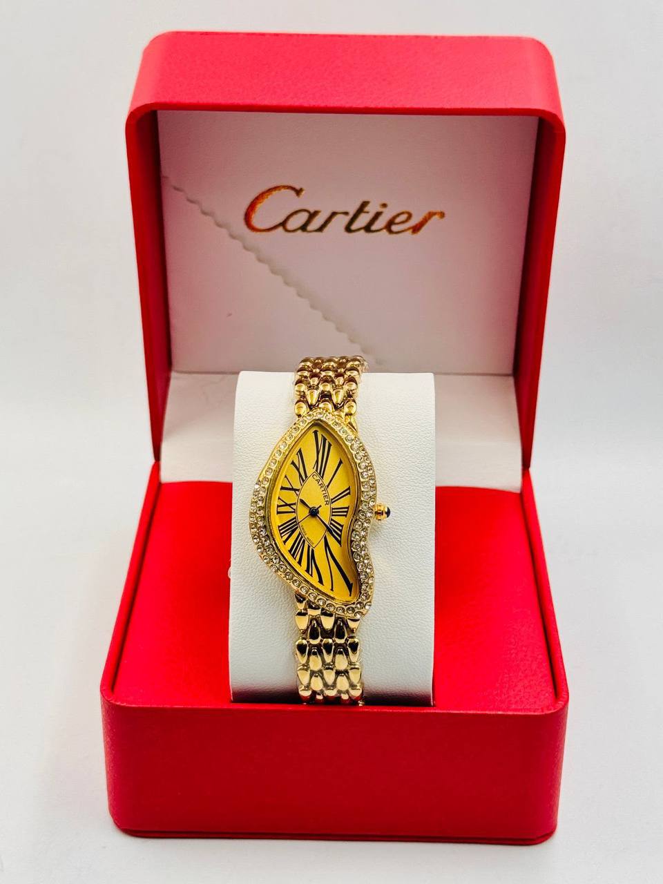 Cartier ladies 
55 dhs🇦🇪🇦🇪

Zain08
♥️♥️♥️